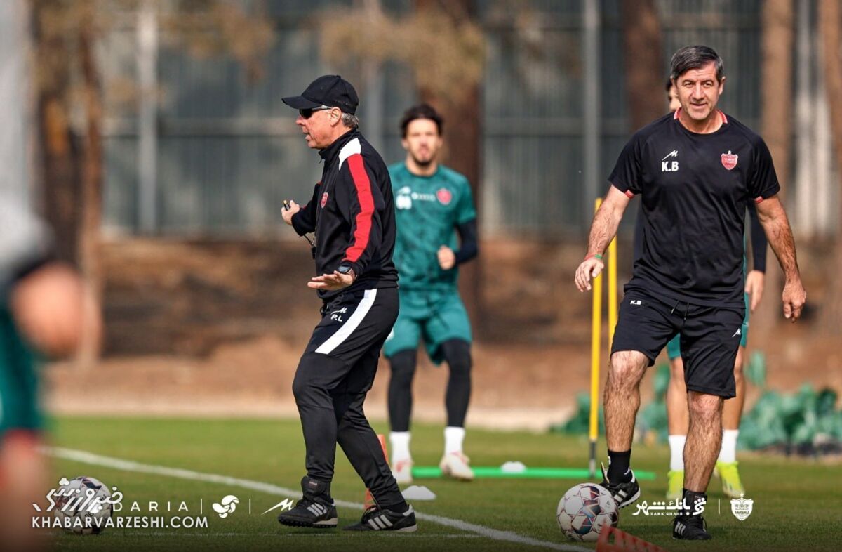 414306 ۳ ستاره کلیدی پرسپولیس به استقلال میرسند؟/ یک نفر قبل دربی جدا شد و رفت! +عکس