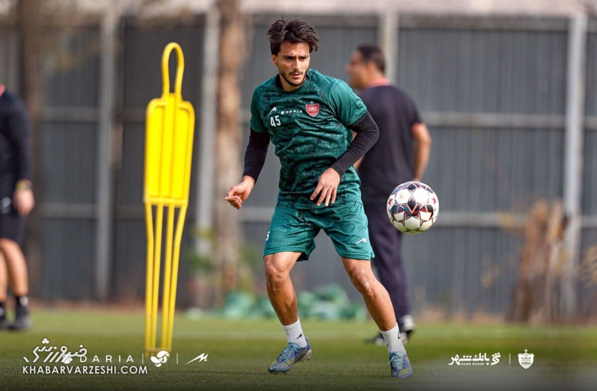 414309 ۳ ستاره کلیدی پرسپولیس به استقلال میرسند؟/ یک نفر قبل دربی جدا شد و رفت! +عکس