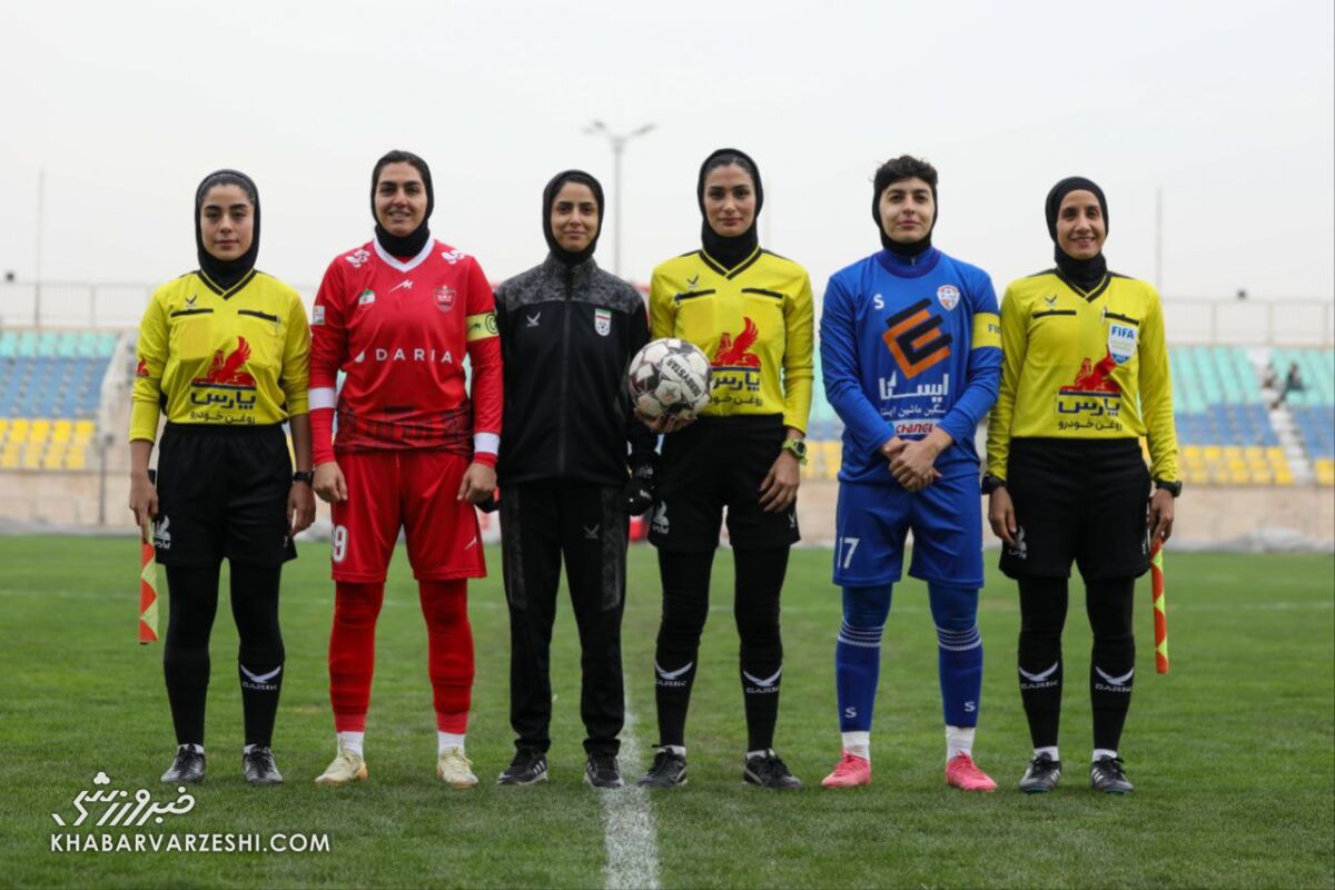 415996 پرسپولیس