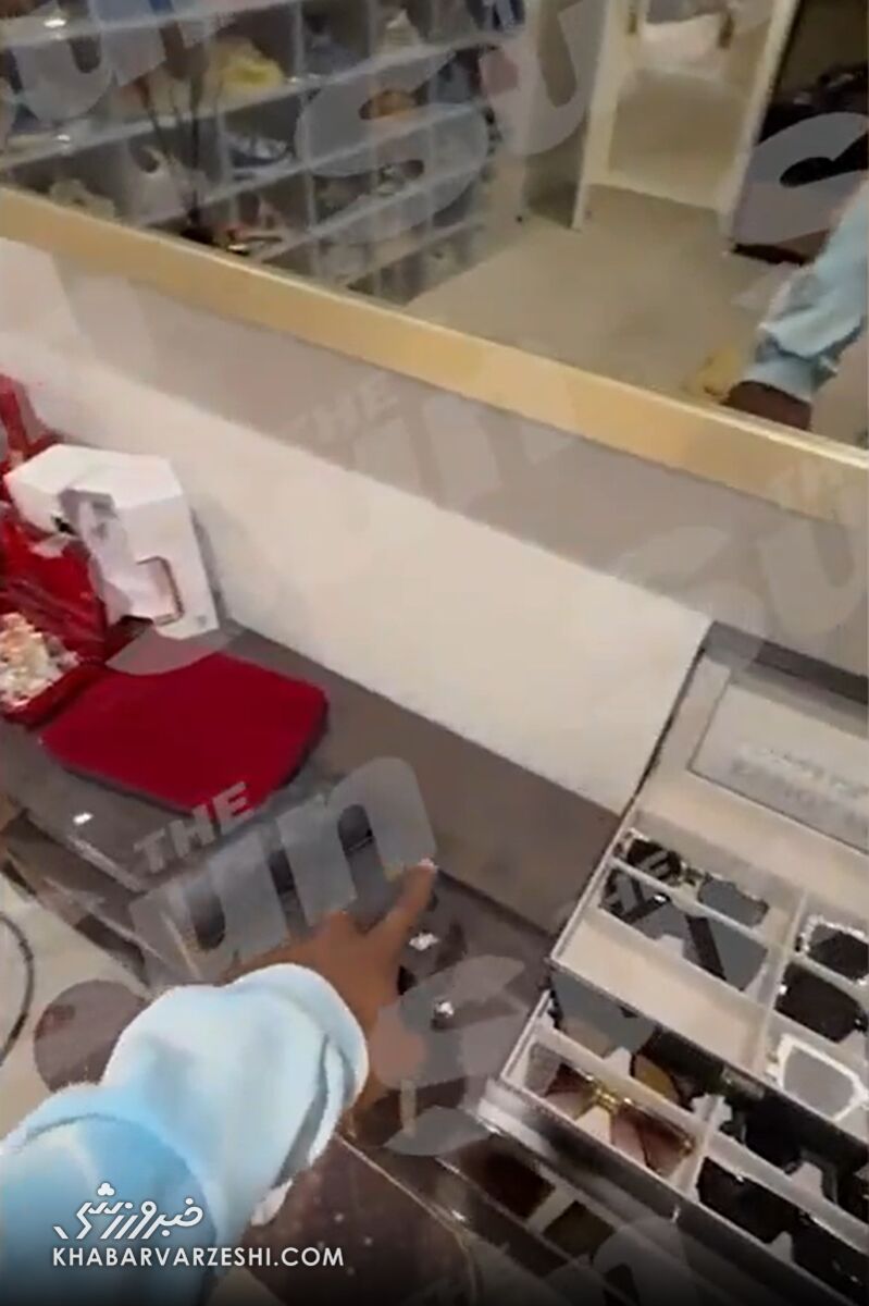 416197 سرقت ساعتهای گرانقیمت بیسوما