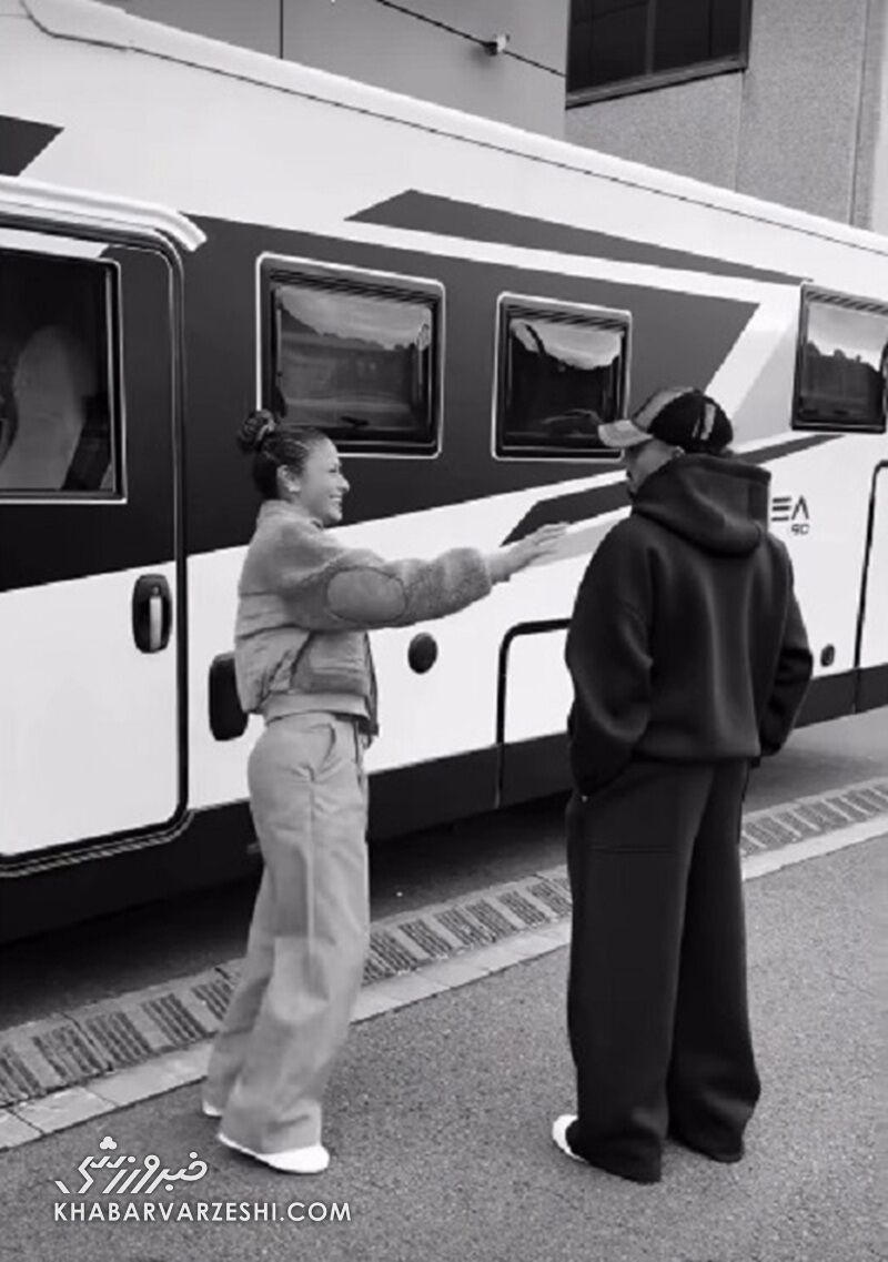 416424 رافینیا و سورپرایز تولد