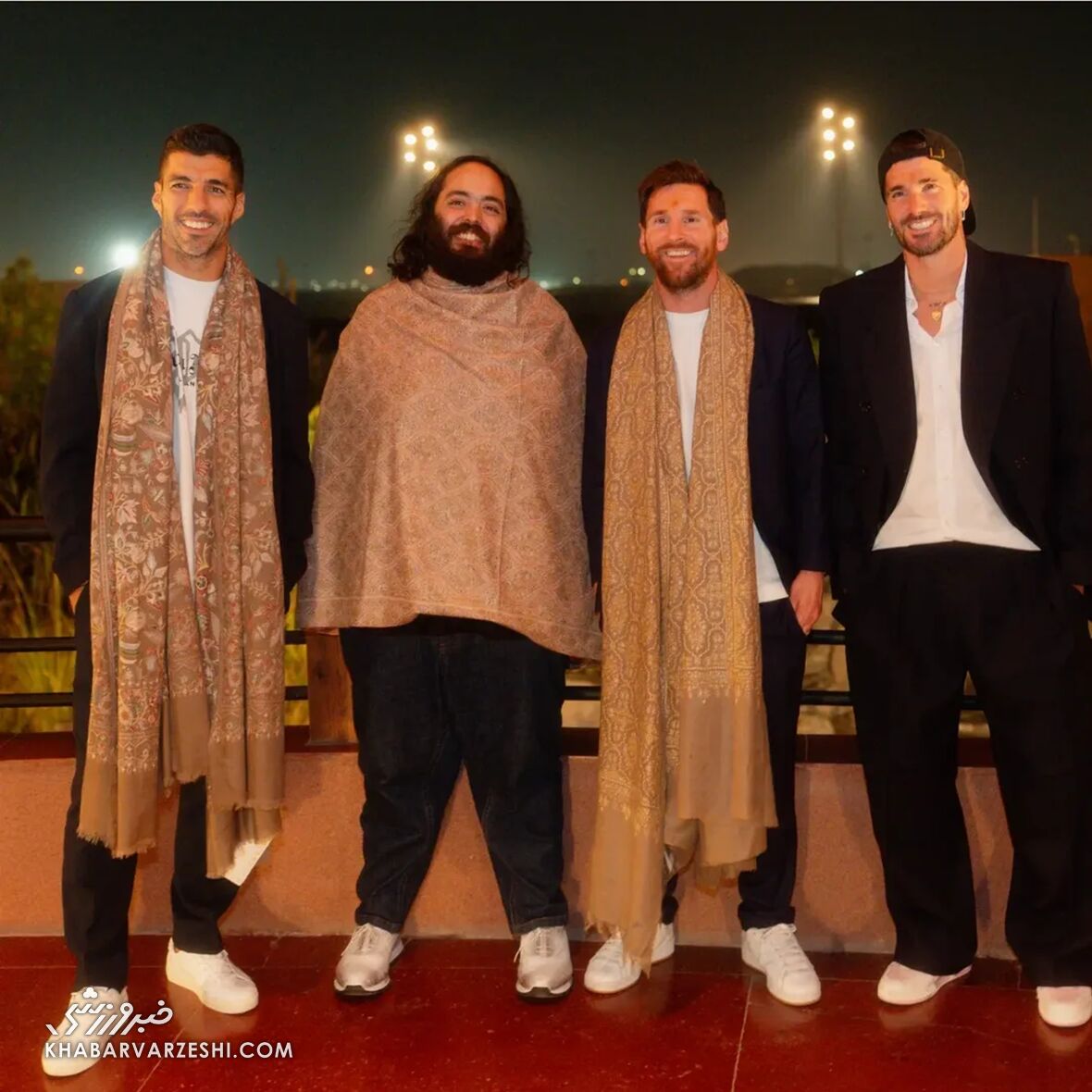 مسی، سوارس، دی‌پائول در کنار آنانت آمبانی