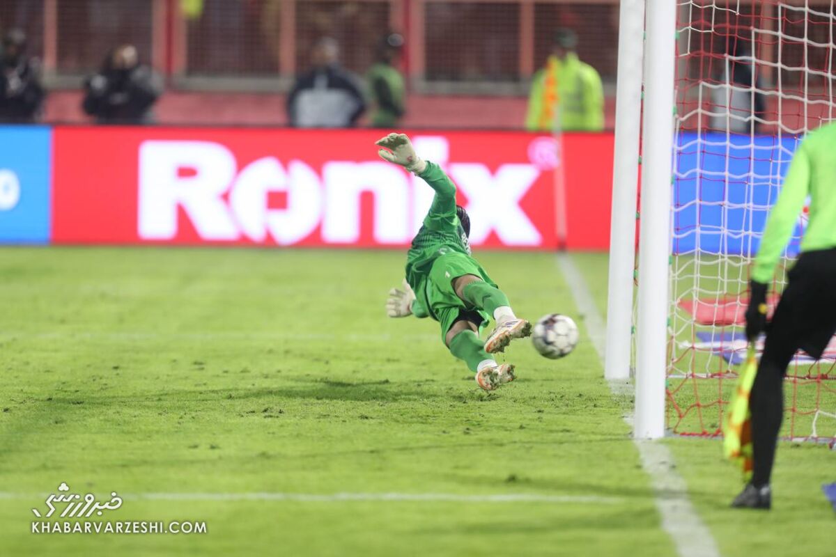 416918-1 بیرانوند در گفتگو با خبرورزشی: کسی نمیتواند من را از تاریخ پرسپولیس حذف کند/ دعا میکردم بازی به پنالتی برود/ واکنش نشان دادم چون دلی آقا کریم را دوست دارم