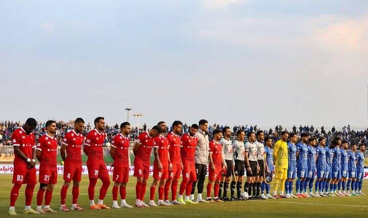 4548947 تساوی پرسپولیس و استقلال در دیداری سرد و بیروح/ دوئل برزیلی و پرتغالی به تساوی نفسگیر سرخابیها در دربی ختم شد