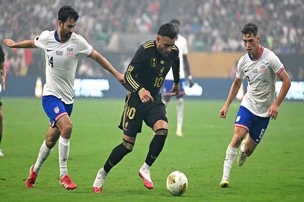 5590487 نگاهی به سیستم تیمهای جامجهانی/ چالش اصلی تیم ملی فوتبال ایران چیست؟