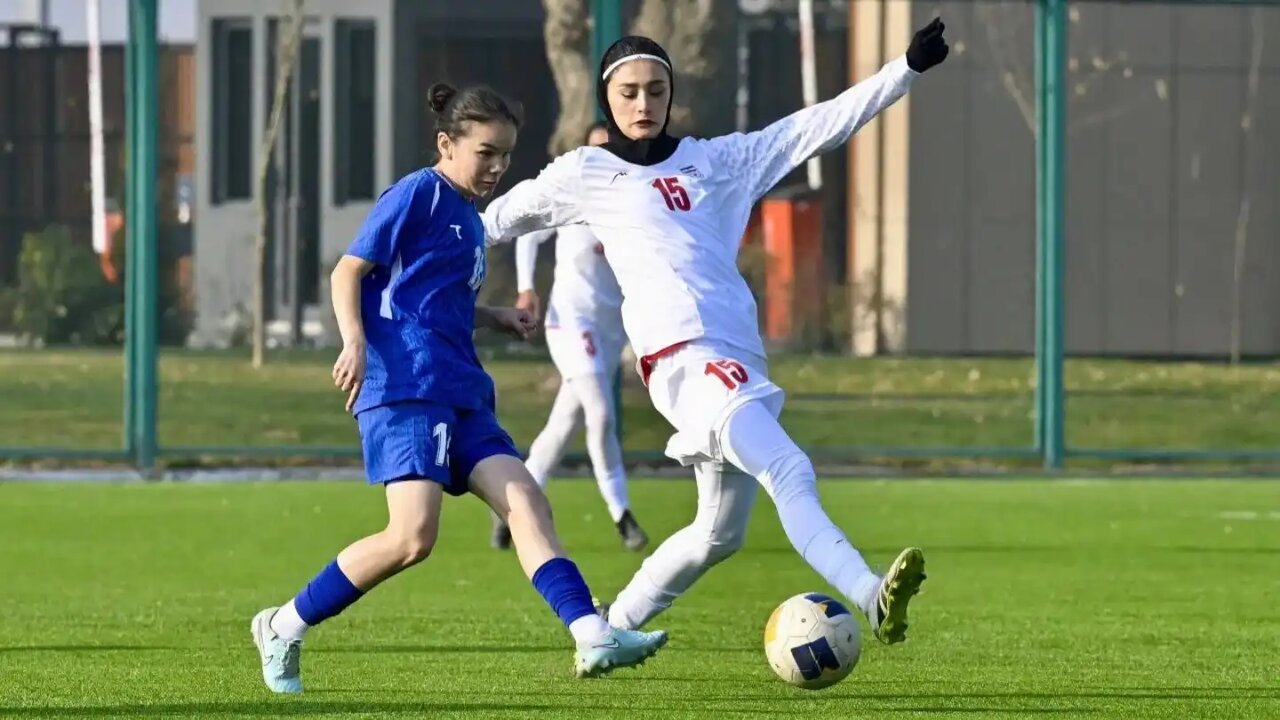 5806549 دو صندلی برای یک مربی؛ ریسک بزرگ فدراسیون و چالشهای مرضیه جعفری