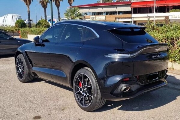 5815430 ماشین لوکس طارمی سوژه رسانه یونانی شد + عکس