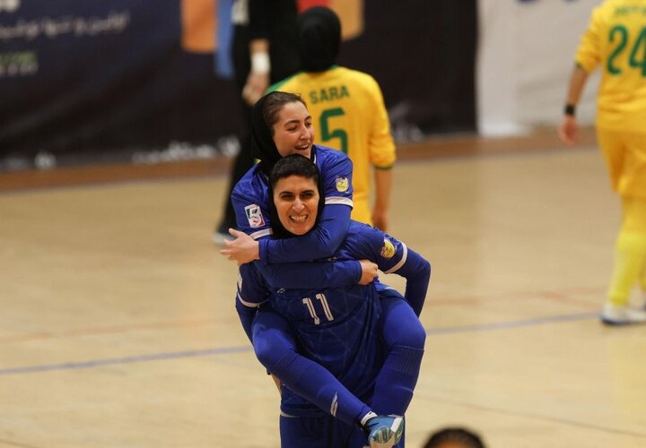 5825852 جدال مدعیان و احتمال تغییر جایگاه تیمها/ استقلال به دنبال حفظ صدر