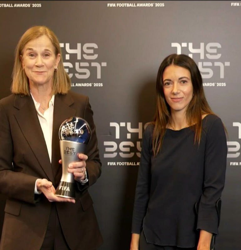 5829024 دمبله بهترین بازیکن سال فیفا شد