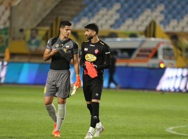 5830948 تراکتور - پرسپولیس؛ فینال زودرس با ستاره های سرخ/ خداحافظی تلخ یک مدعی