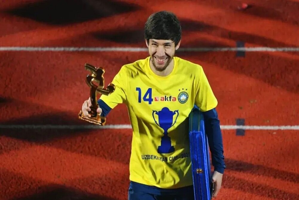 5847021 مدافع ۱۰۰ هزار دلاری پاختاکور برای پرسپولیس میلیون دلاری شد!