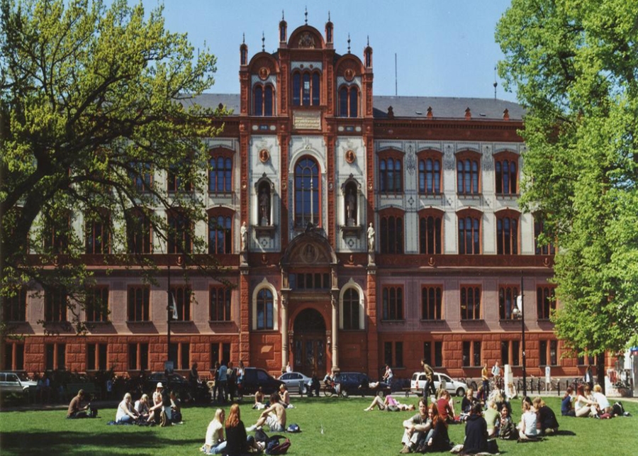 9005596b-2d6b-47a4-a1f4-5312d961a56f تحصیل در دانشگاه های آلمان