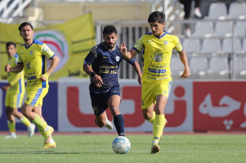 بازگشتذهنی مازیار برای انتقام فینال؛ ساپینتو به دنبال شکار قوی انزلی/ التهاب جدول لیگ برتر و نبرد بر سر صدرنشینی بازگشتذهنی مازیار برای انتقام فینال؛ ساپینتو به دنبال شکار قوی انزلی/ التهاب جدول لیگ برتر و نبرد بر سر صدرنشینی