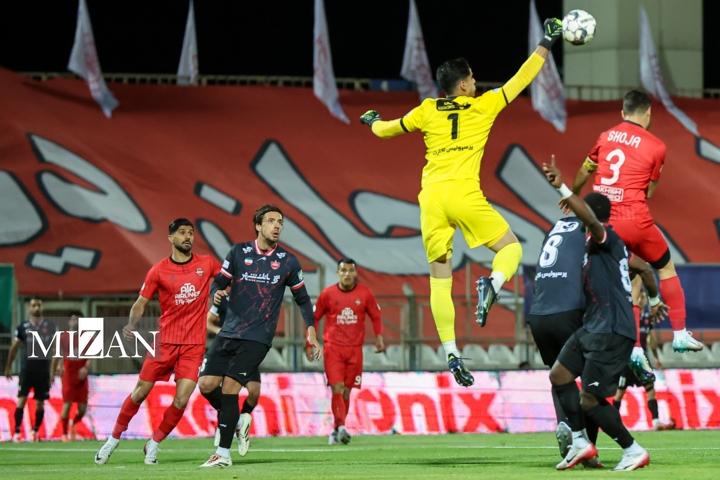 تراکتور - پرسپولیس؛ تیتیها در انتظار شکستن طلسم ۶ ساله/ سرخپوشان در آتش تلافی و انتقام میسوزند؟ تراکتور - پرسپولیس؛ تیتیها در انتظار شکستن طلسم ۶ ساله/ سرخپوشان در آتش تلافی و انتقام میسوزند؟