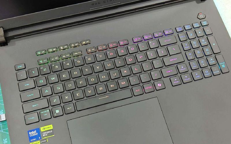 کیبورد rgb لپ تاپ راگ