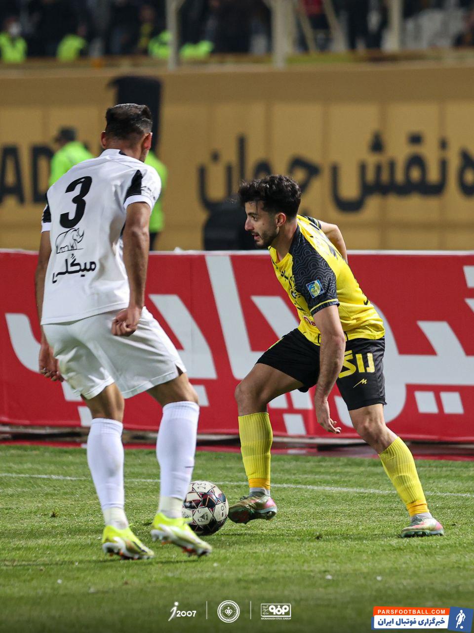 عملکرد درخشان محمدمهدی لطفی در دیدار سپاهان برابر فجرسپاسی با ثبت پاس گل