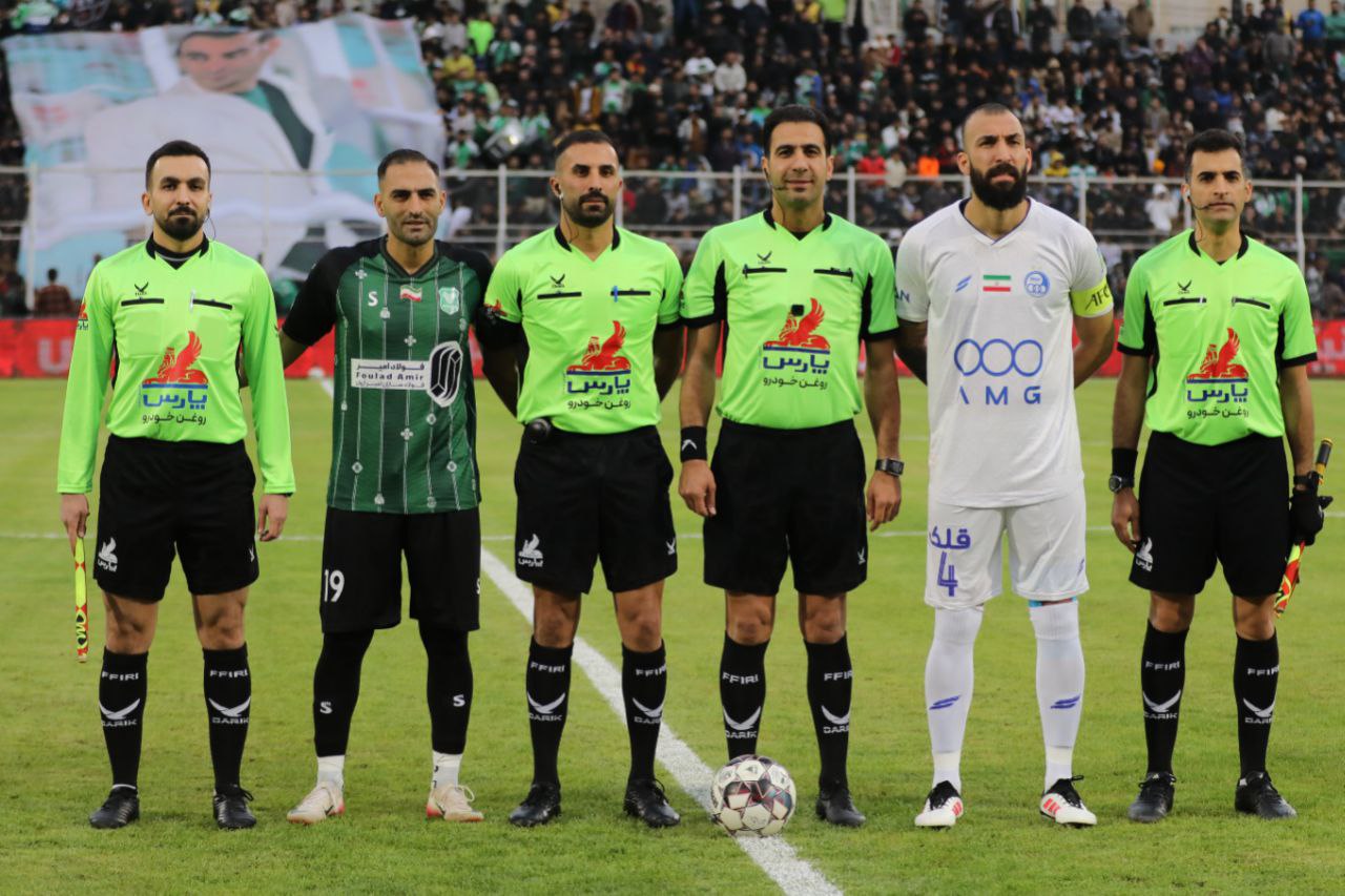 esteghlal-kheybar-454-12152025 استقلال و خیبر - روزبه چشمی - لیگ برتر - فوتبال ایران
