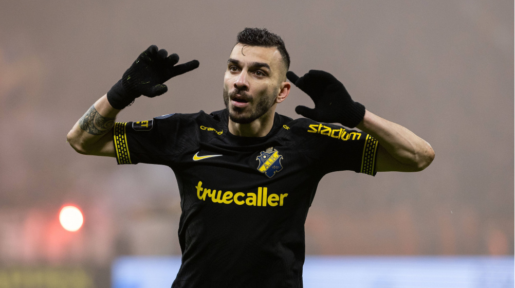 یوانیس پیتاس در آاِک استکلهم سوئد