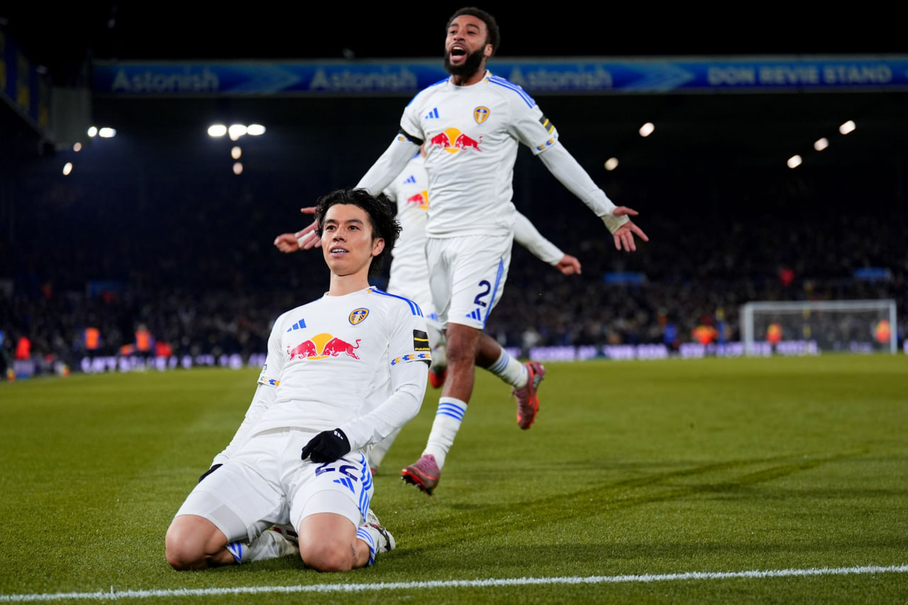 leeds_united-2025-12-04 آئو تاناکا در لیدز یونایتد