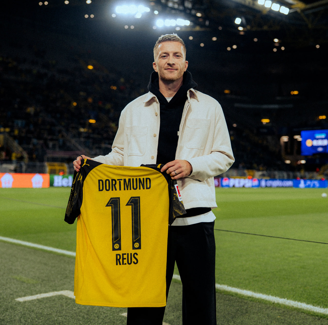photo_2025-12-11_10-57-52 مارکو رویس در استادیوم دورتموند