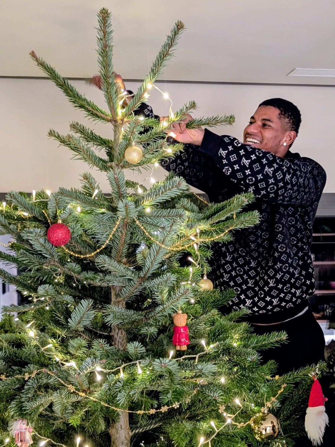 photo_2025-12-25_01-37-01 مارکوس رشفورد