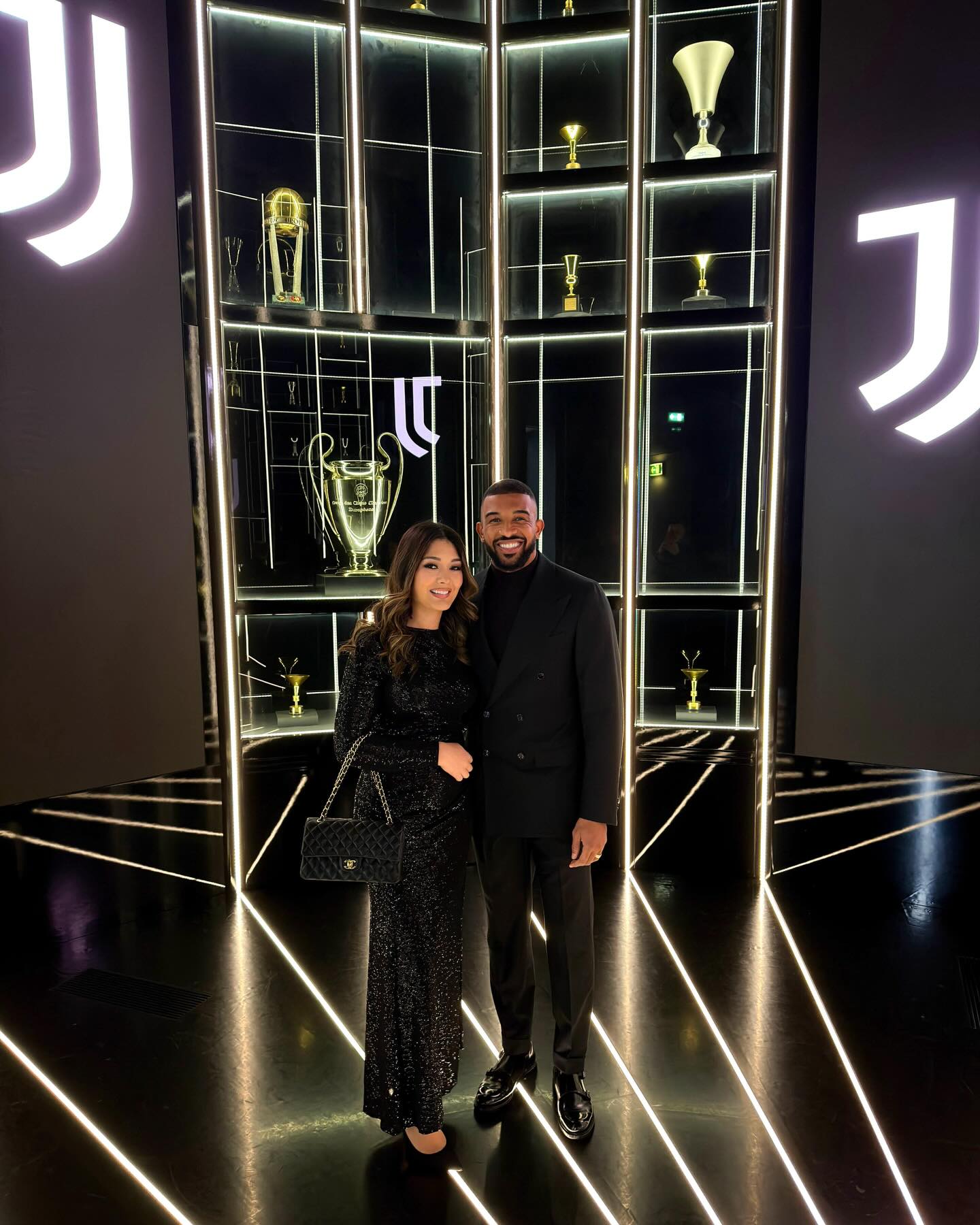 photo_2025-12-25_01-37-06 گلیسون برمر