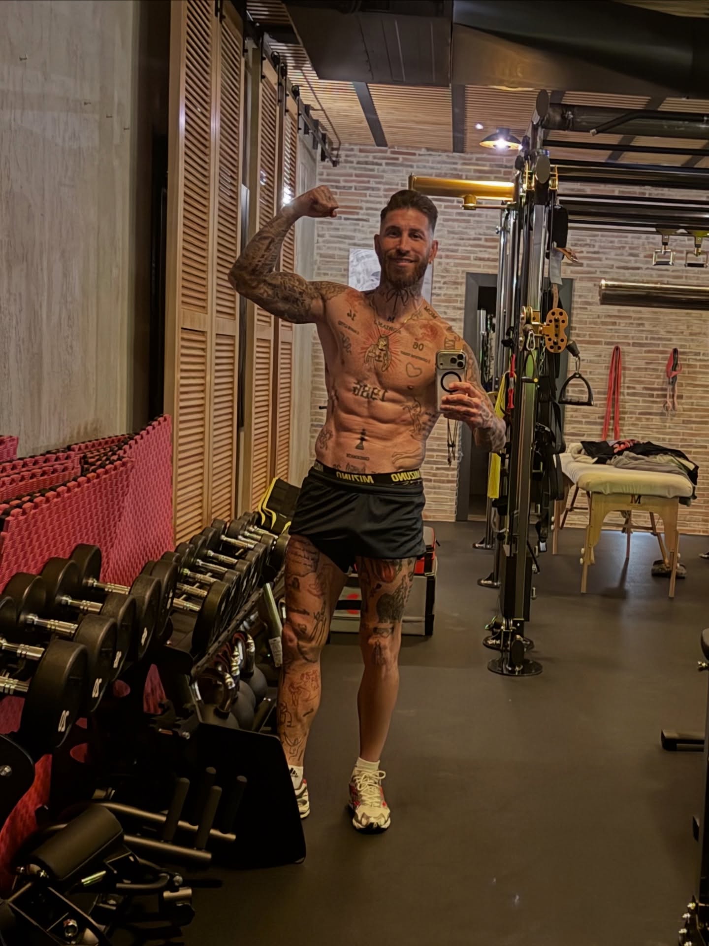 photo_2025-12-25_01-38-08 سرخیو راموس