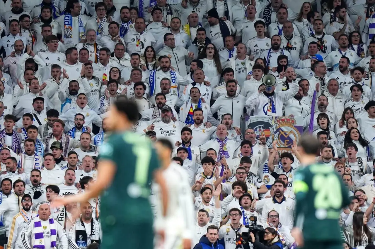 photo_dbb2dbb0dbb2dbb5-dbb1dbb2-dbb1dbb4_dbb1dbb5-dbb5dbb4-dbb2dbb8 گزارش ویژه: رئال مادرید واقعا به چه چیزی نیز دارد؟