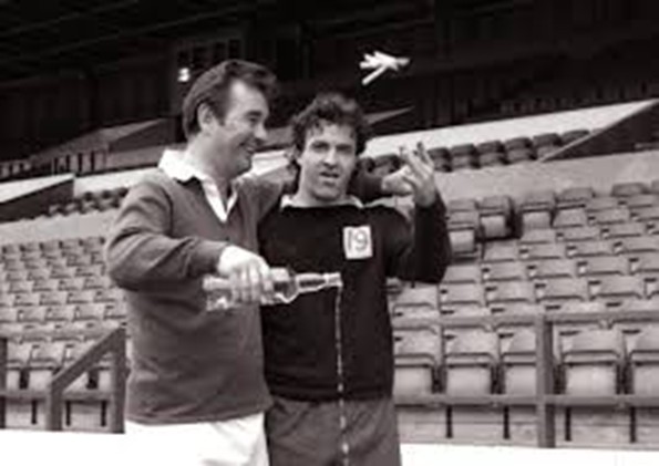 رابرتسون اسطوره ناتینگهام فارست