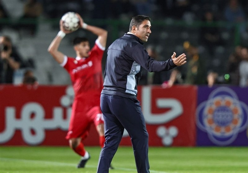 عکس از وحید هاشمیان سرمربی پرسپولیس