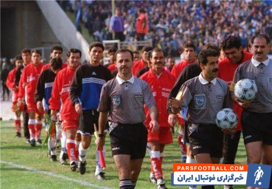 در سال‌هایی که دوربین های پیشرفته نبود دربی‌ها از قاب دوربین عکاسانی که پشت دروازه ها بودند روایت شده