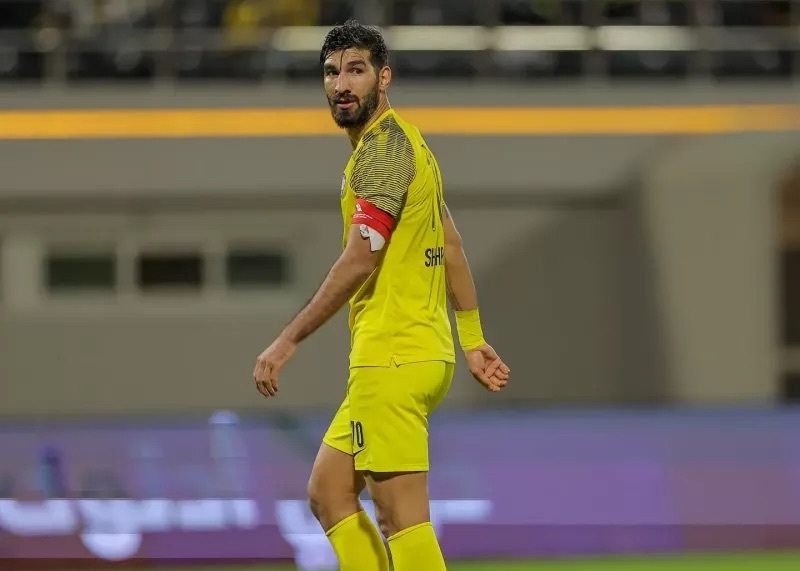 2199668_628-1 سرنوشت شهریار مغانلو؛ دو کیت زرد - دو پیراهن سرخ!