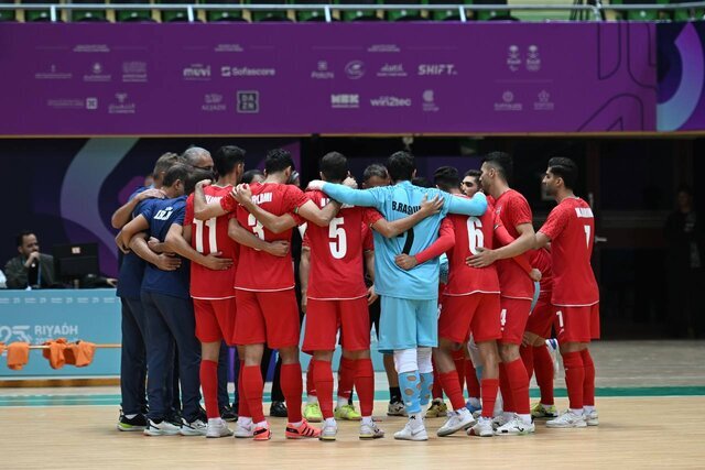 2220281_833-1 عبور ایران از مالزی در گام نخست