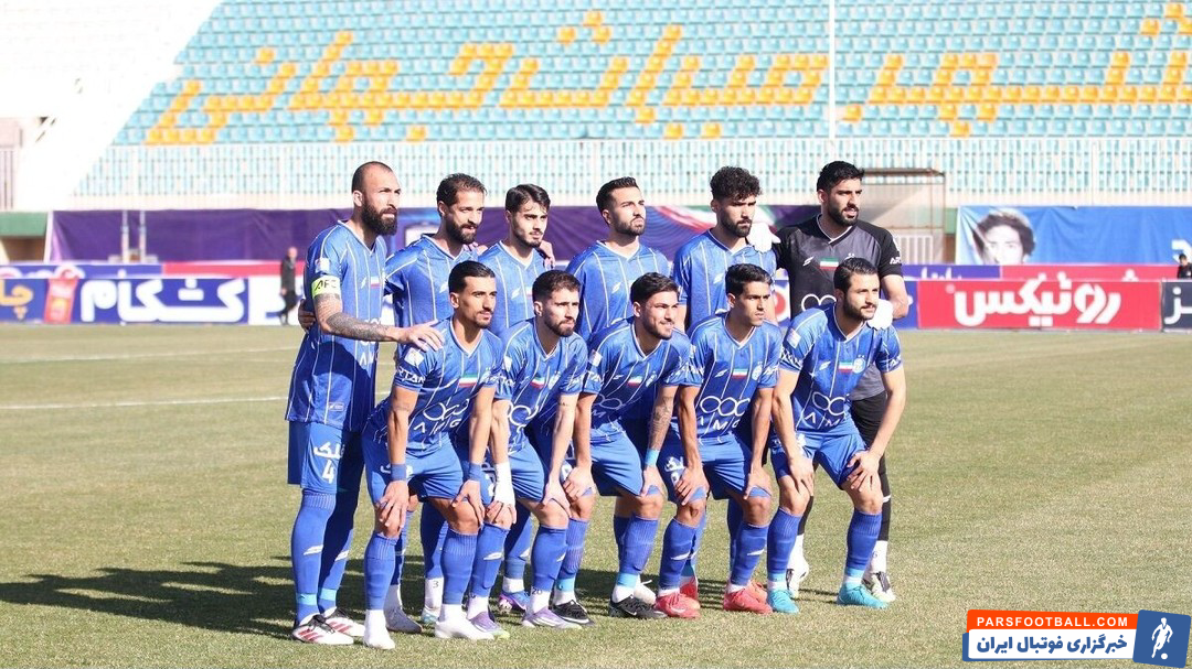 استقلال توانست با تغییراتی در جدول جایگاه دوم را از پرسپولیس پس بگیرد