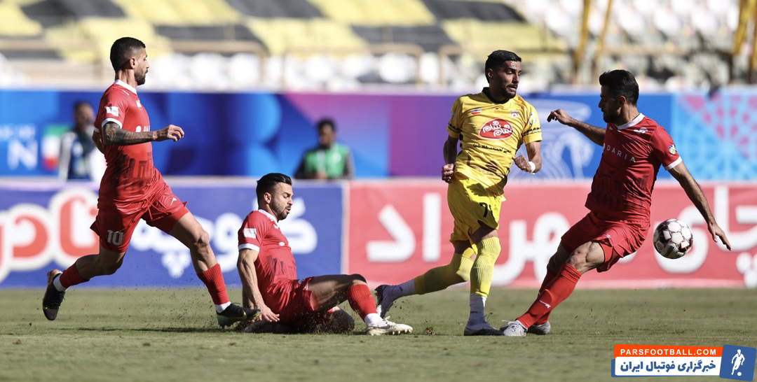 غیبت محمد عمری و مارکو باکیچ ۲ بازیکن مهم پرسپولیس در دیدار با سپاهان