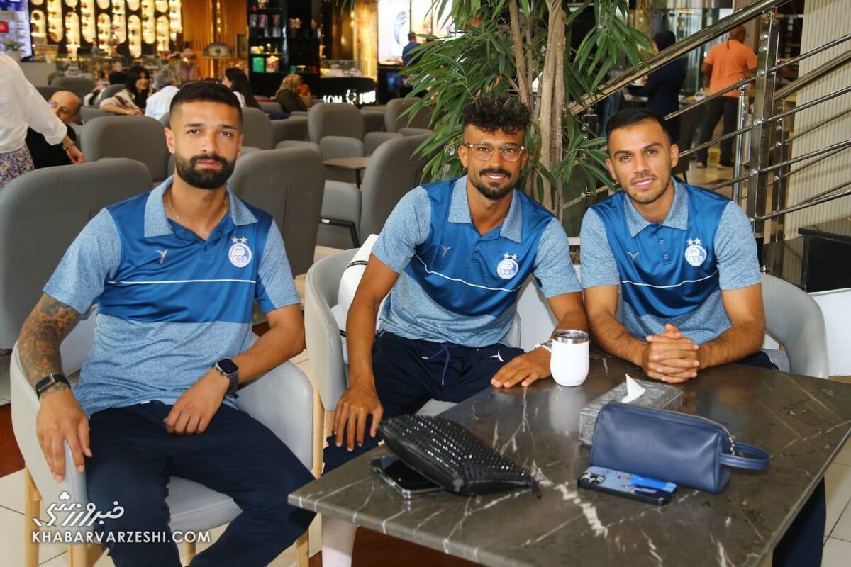 396133-1 بازیکنان استقلال