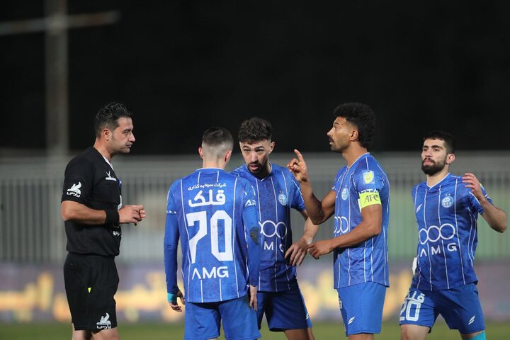 پیروزی مقابل سپاهان دستاورد بزرگی بود/پست مجازی به کار رضائیان نمی آید