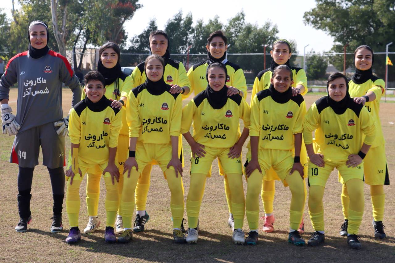 d8a7d985db8cd8afd986d8a7d986daa9d984db8c صعود زنان شمس آذر با جشنواره ۹ گله (عکس)