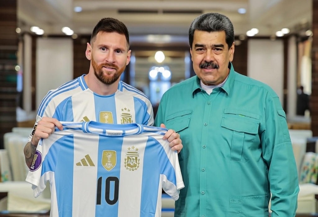lionel_messi_nicolas_maduro_547864-1 نیکولاس مادورو و لیونل مسی