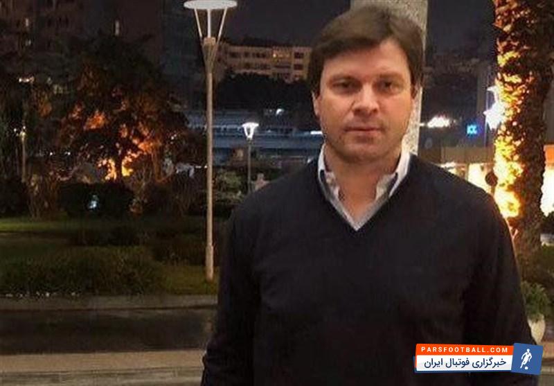 تصویری جالب از “سالام”سرمربی جدید تراکتورسازی در کنار همسرش! تصویری جالب از “سالام”سرمربی جدید تراکتورسازی در کنار همسرش!