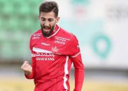 ۲ پیشنهاد از پرتغال برای ستاره مغضوب یحیی گل محمدی در پرسپولیس ؛ مهدی عبدی با پرداخت ۱۰۰ هزار دلار می‌تواند جدا شود !