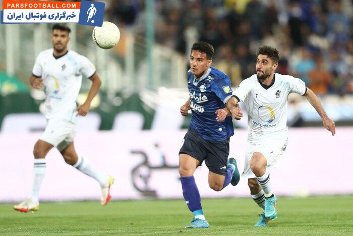  استقلال ۱۰ نفره هم نباخت/فرهاد هدیه پرسپولیس را پس فرستاد