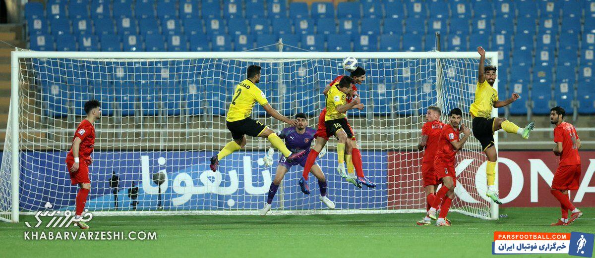 فولاد هدیه نوراللهی را پس فرستاد/ سپاهان در دقایق پایانی شکست خورد