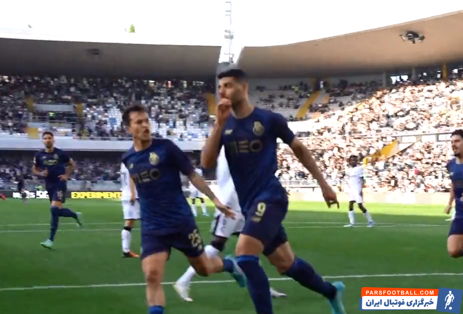 پرتاب بطری و صندلی به سمت مهدی طارمی!/عکس