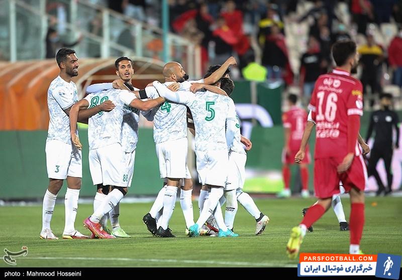 تیم فوتبال آلومینیوم اراک , تیم فوتبال پرسپولیس , وحید فاضلی ,