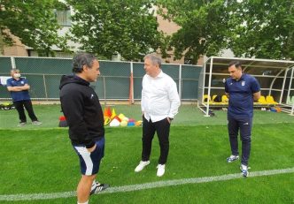 دراگان اسکوچیچ مهمان ویژه تمرین تیم ملی فوتبال امید ایران