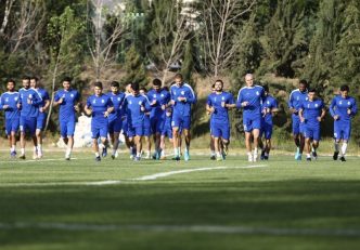 برتری استقلال مقابل امیدها در حضور همبازیهای سابق فرهاد مجیدی