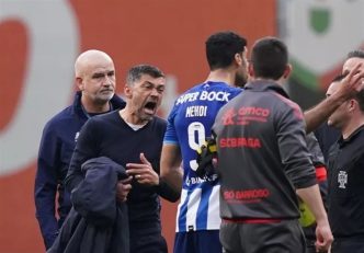 سرجیو کونسیسائو سرمربی پورتو : داور مهدی طارمی را متقلب خطاب کرد ؛ حرف زدن از تبانی شرمآور است