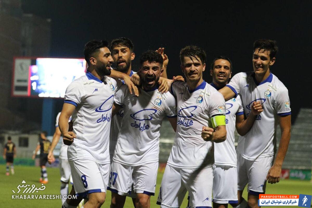 متین کریم زاده در برابر استقلال