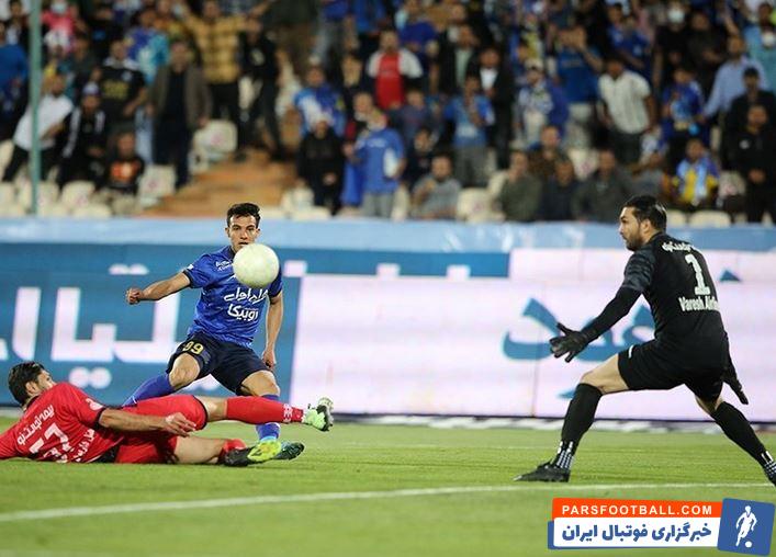 آتیلا حجازی خطاب به فرهاد مجیدی و بازیکنان استقلال : روی لیگ تمرکز کنید